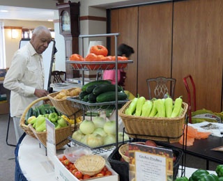 Farm Fresh: Shop at Your Local Farmers’ Markets