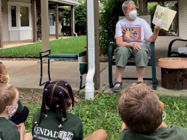 Donna reading with students 