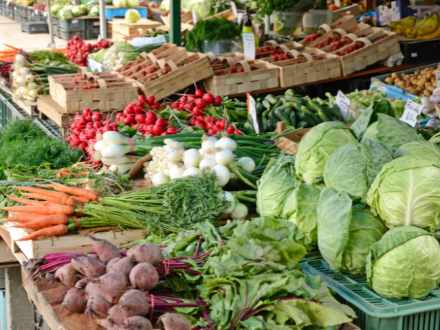 farmers market 